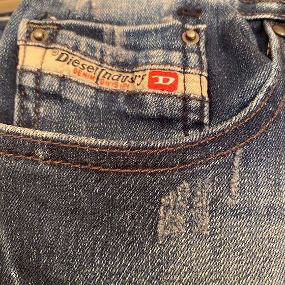 Diesel boys Waykee straight distressed stretch jeans size 12 - Picture 3 of 12